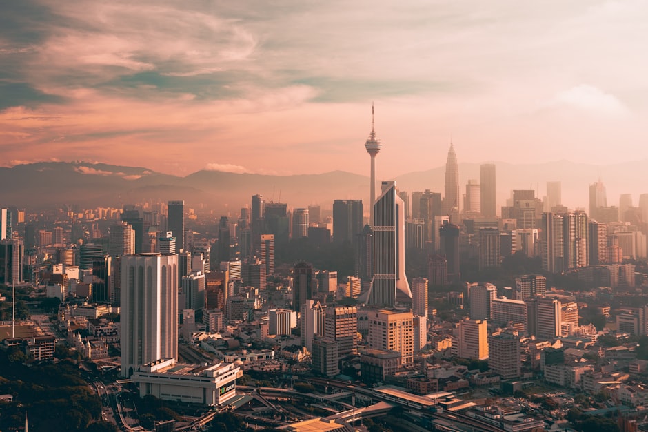 O horizonte de Kuala Lumpur, onde estão vários dos principais hospitais privados da Malásia